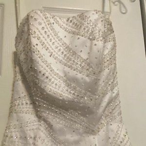 SIZE - 0  BEAUTIFUL LONG BEADED WHITE GOWN